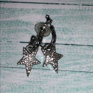 Brighton Star earrings. ⭐️